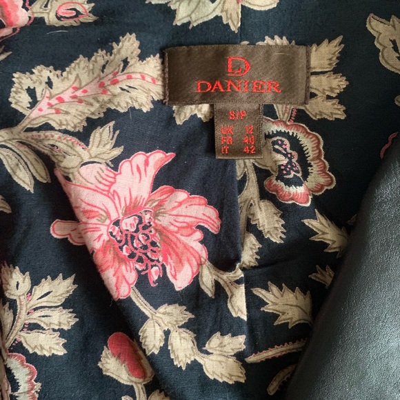 Danier Black Leather Jacket - Picture 5 of 9